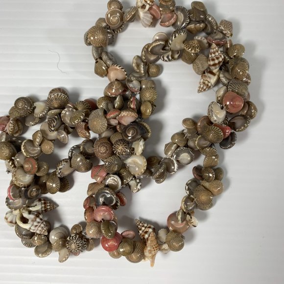 Mixed Lot of 8 Shell Necklaces Hawaiian Beach Wedding Boho Wearable Seashells - Picture 10 of 16